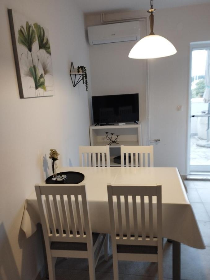 Apartmani Lucica Jezera Bagian luar foto